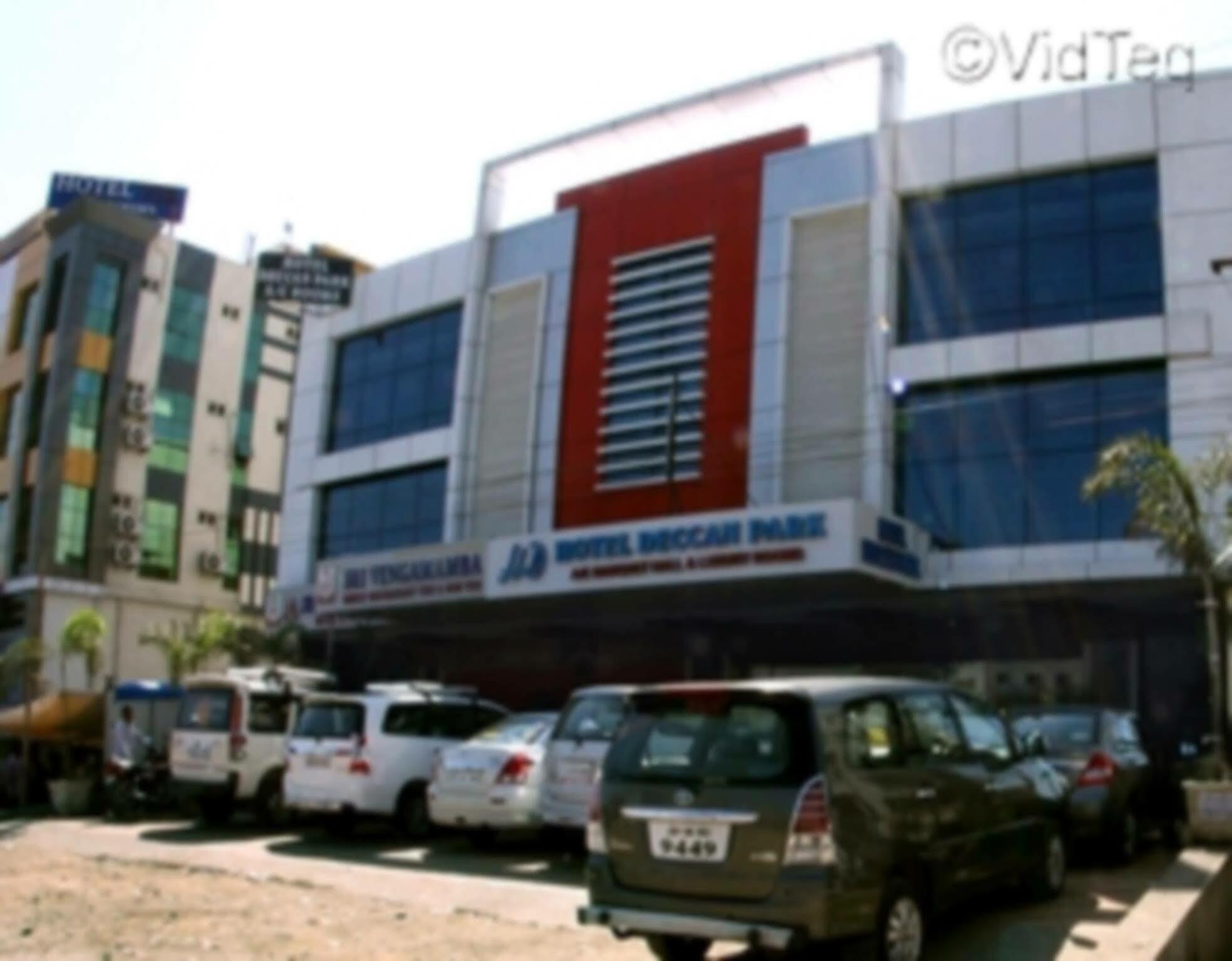 Hotel Deccan Park Hyderabad Exterior photo